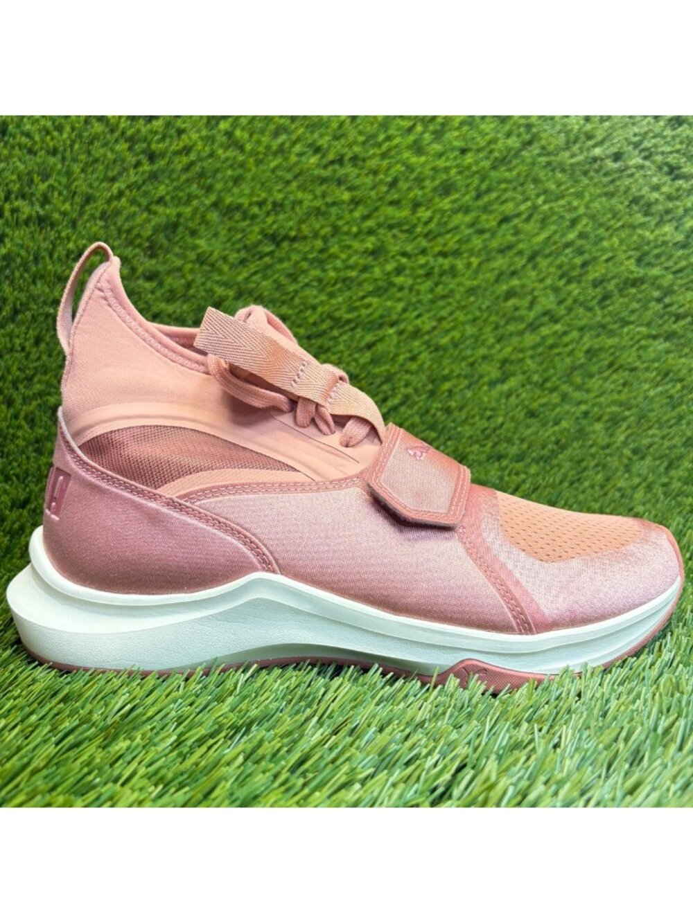 Puma Phenom Womens Size 7.5 Rose Pink Athletic Running Training Shoes Sneakers